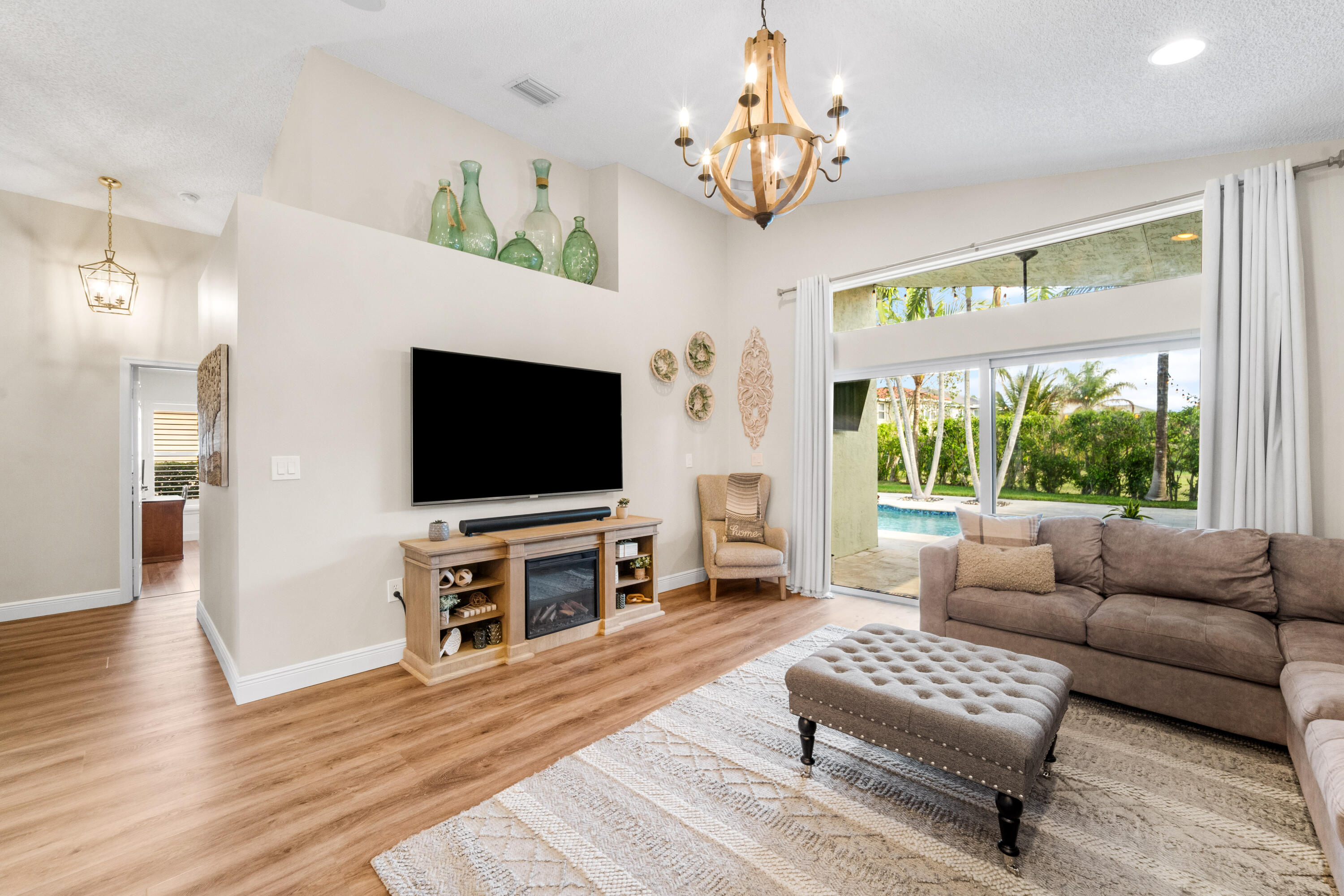 WYNDHAM LAKES NORTH - Residential