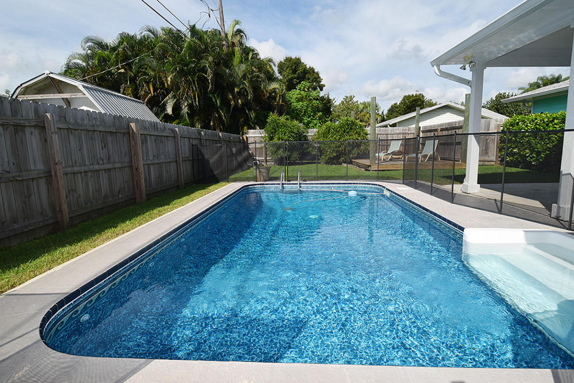 PALM CITY GARDENS - Residential