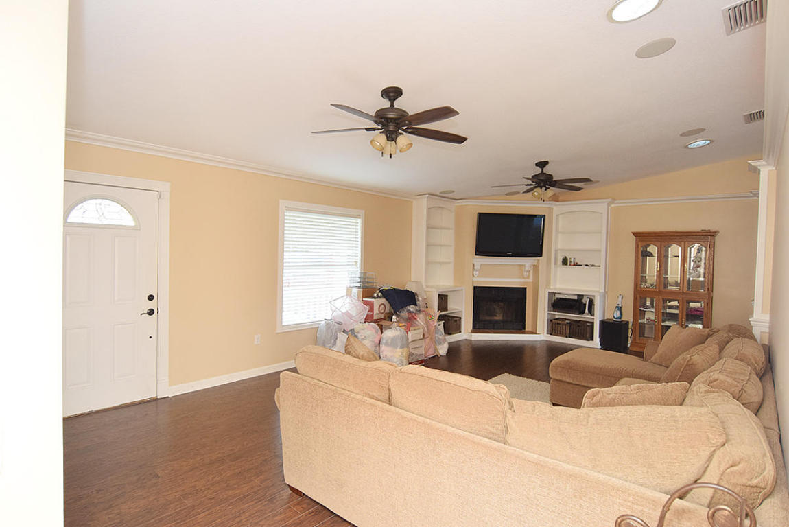 PALM CITY GARDENS - Residential