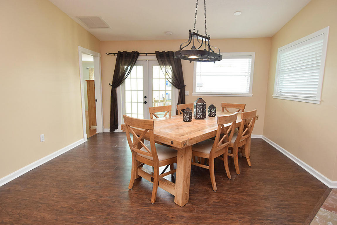 PALM CITY GARDENS - Residential