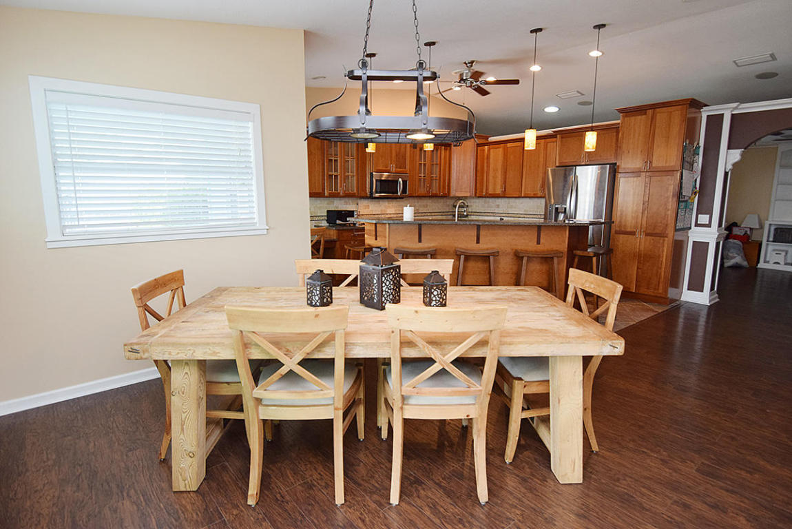 PALM CITY GARDENS - Residential