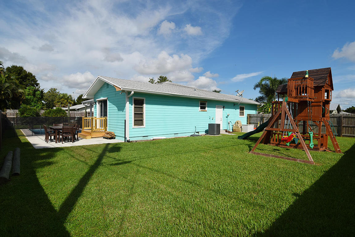 PALM CITY GARDENS - Residential