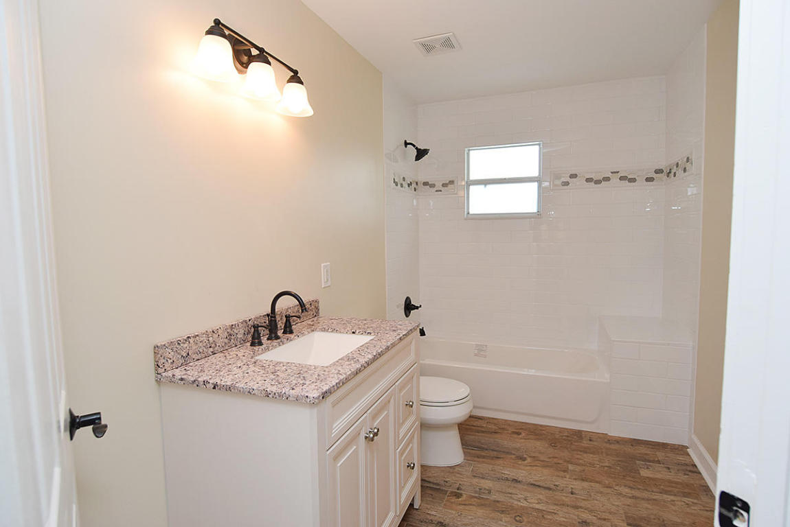 PALM CITY GARDENS - Residential