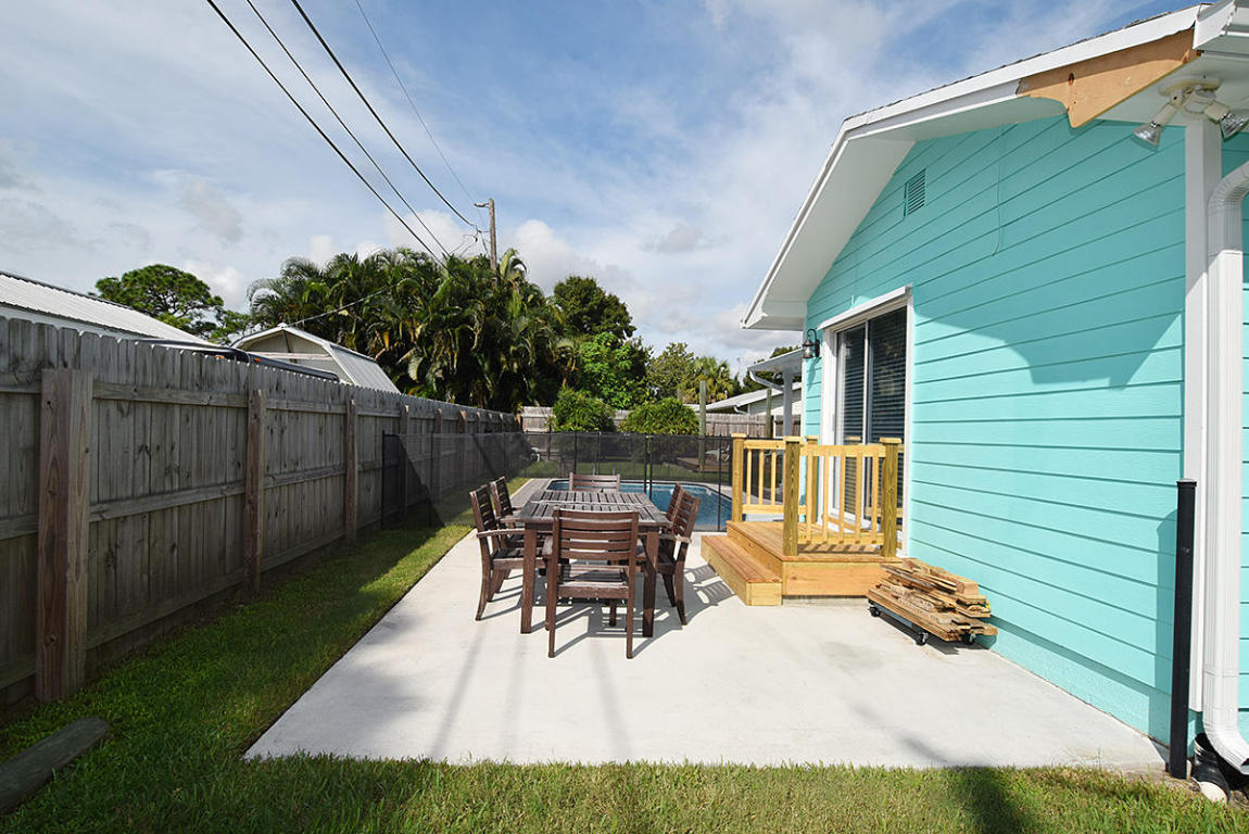 PALM CITY GARDENS - Residential