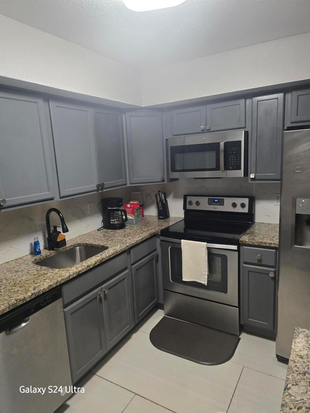 Photo of 618 SW 1st Street #618, Boynton Beach, FL 33435 (MLS # R11134002)