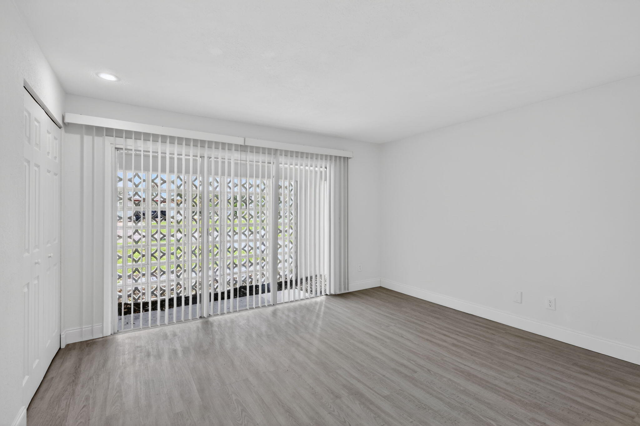 RIVER PARK UNIT 7 - Residential