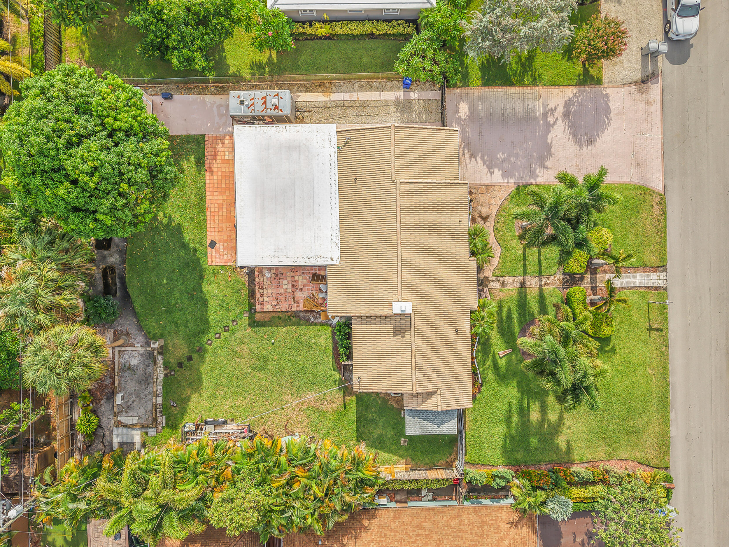 BRENTWOOD PARK - Residential Lease