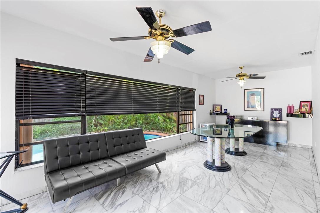 HIGHLAND MANOR SEC 3 - Residential