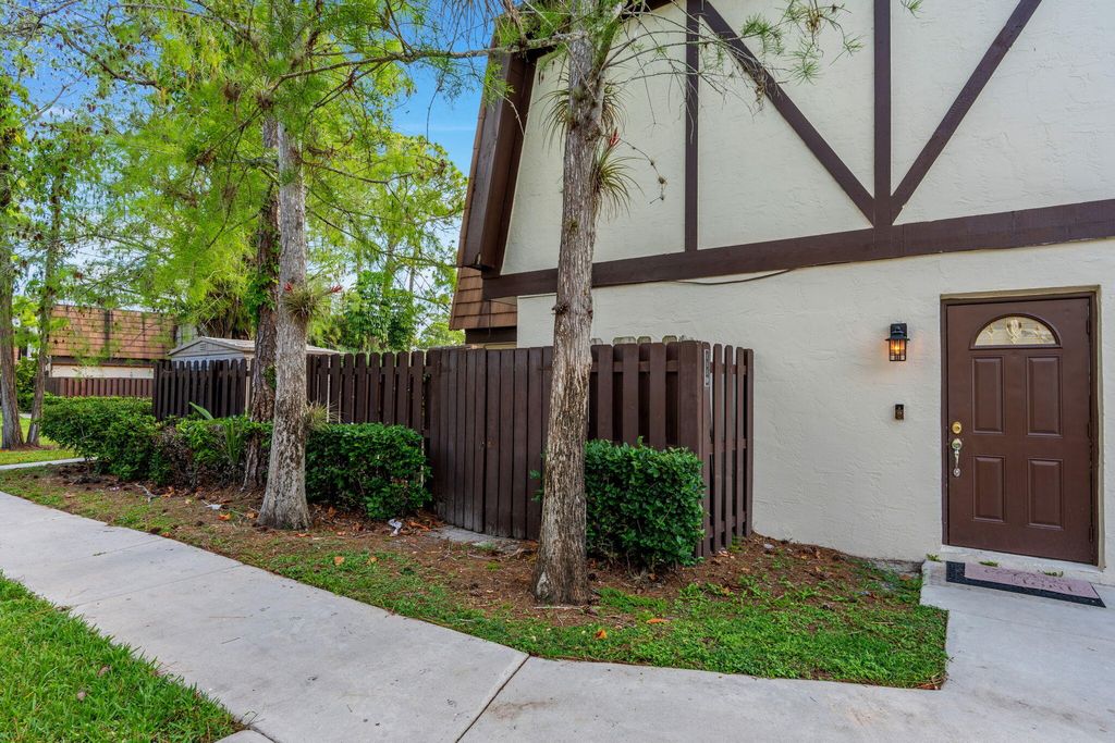 Photo of 111 Weybridge Circle, Royal Palm Beach, FL 33411 (MLS # B26023300)