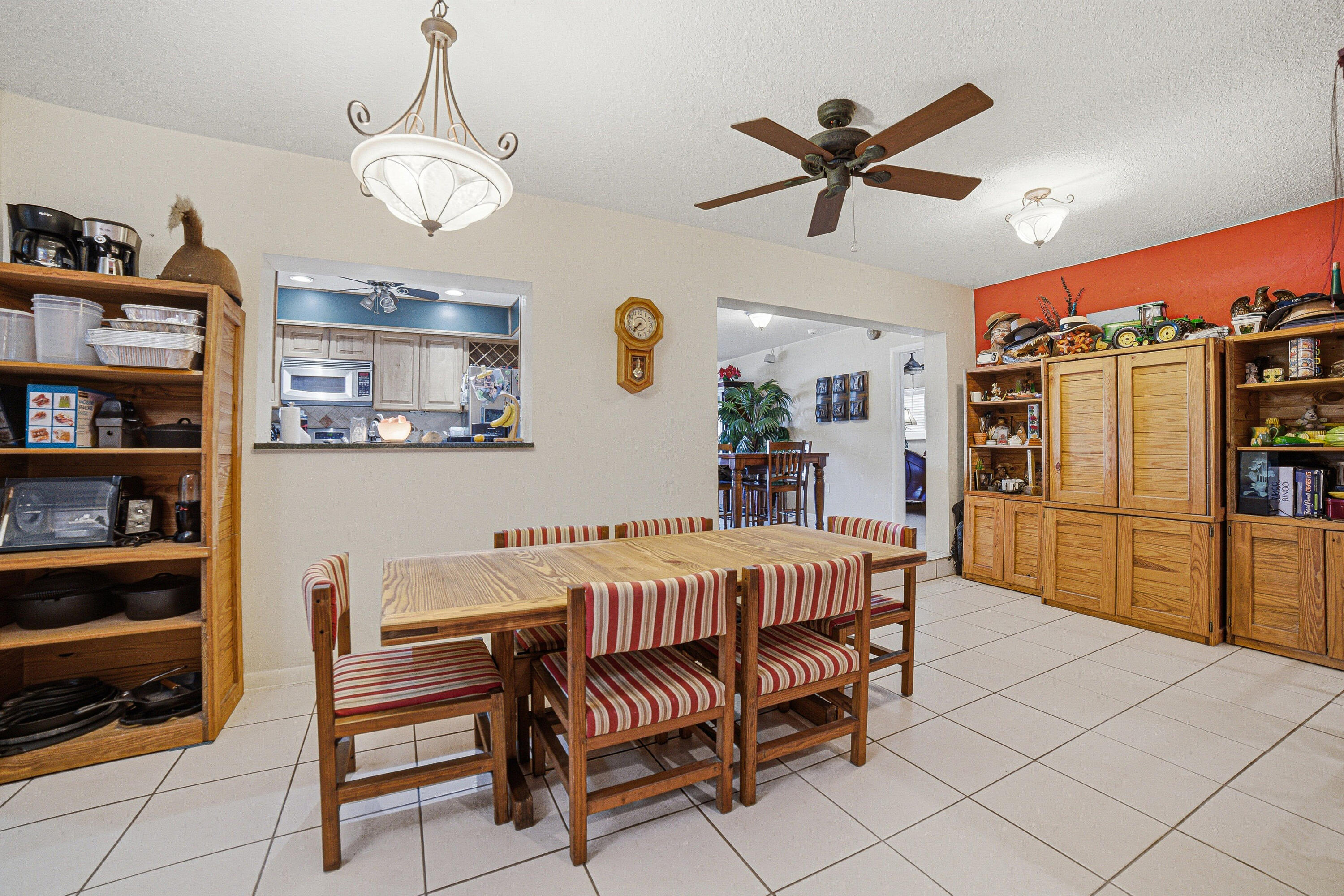 1009 NE 18th Street