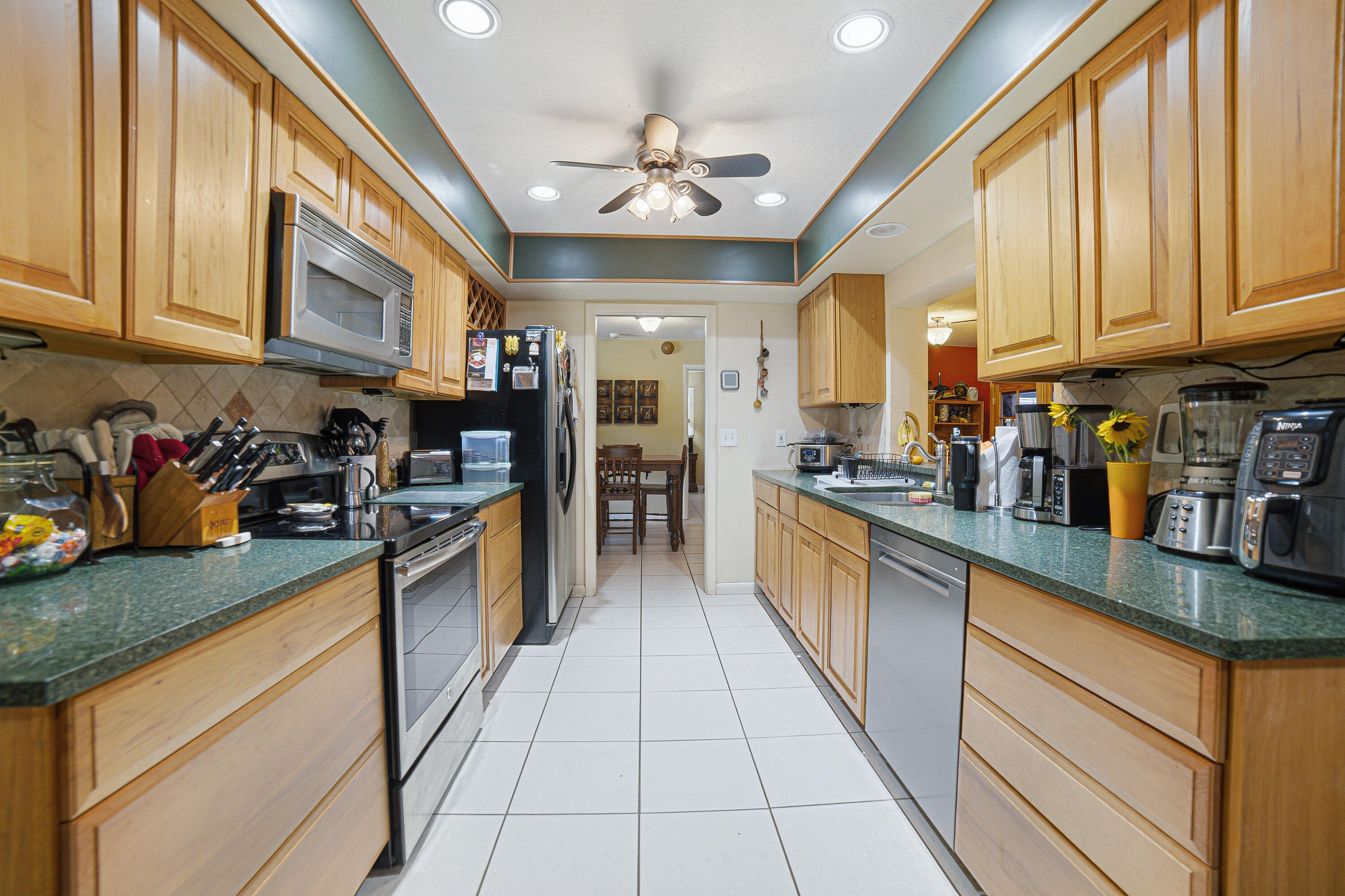 1009 NE 18th Street
