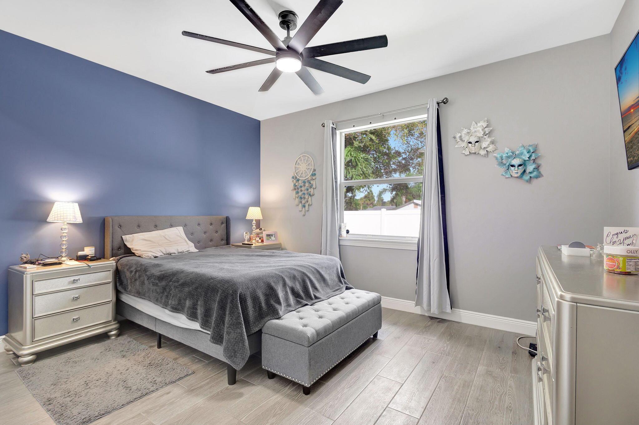 SOUTHERN BOULEVARD PINES - Residential