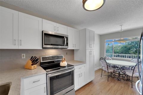 7220 S Devon Dr 302 Fort Lauderdale FL 33321