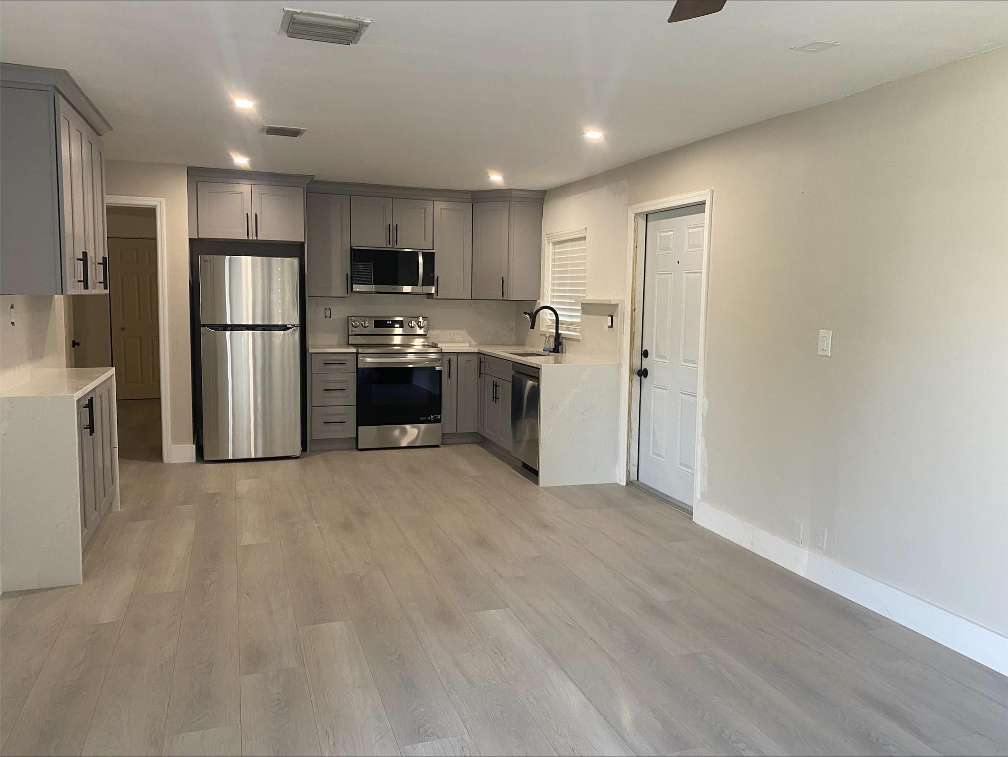Melrose Park - Residential Lease