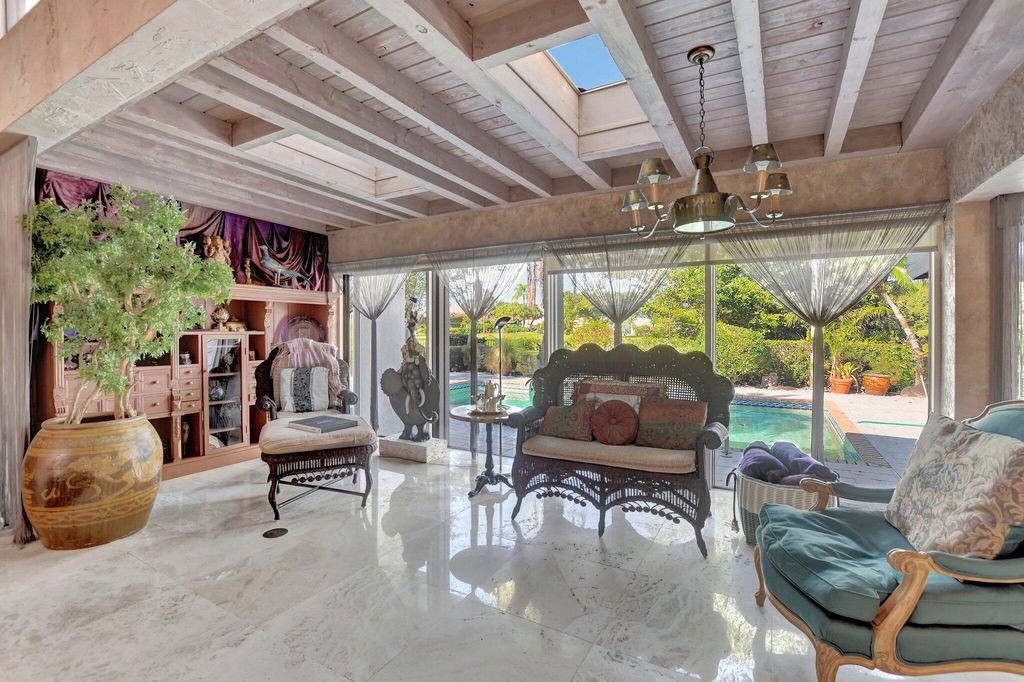 Photo of 19235 Chapel Creek Drive, Boca Raton, FL 33434 (MLS # R11050545)