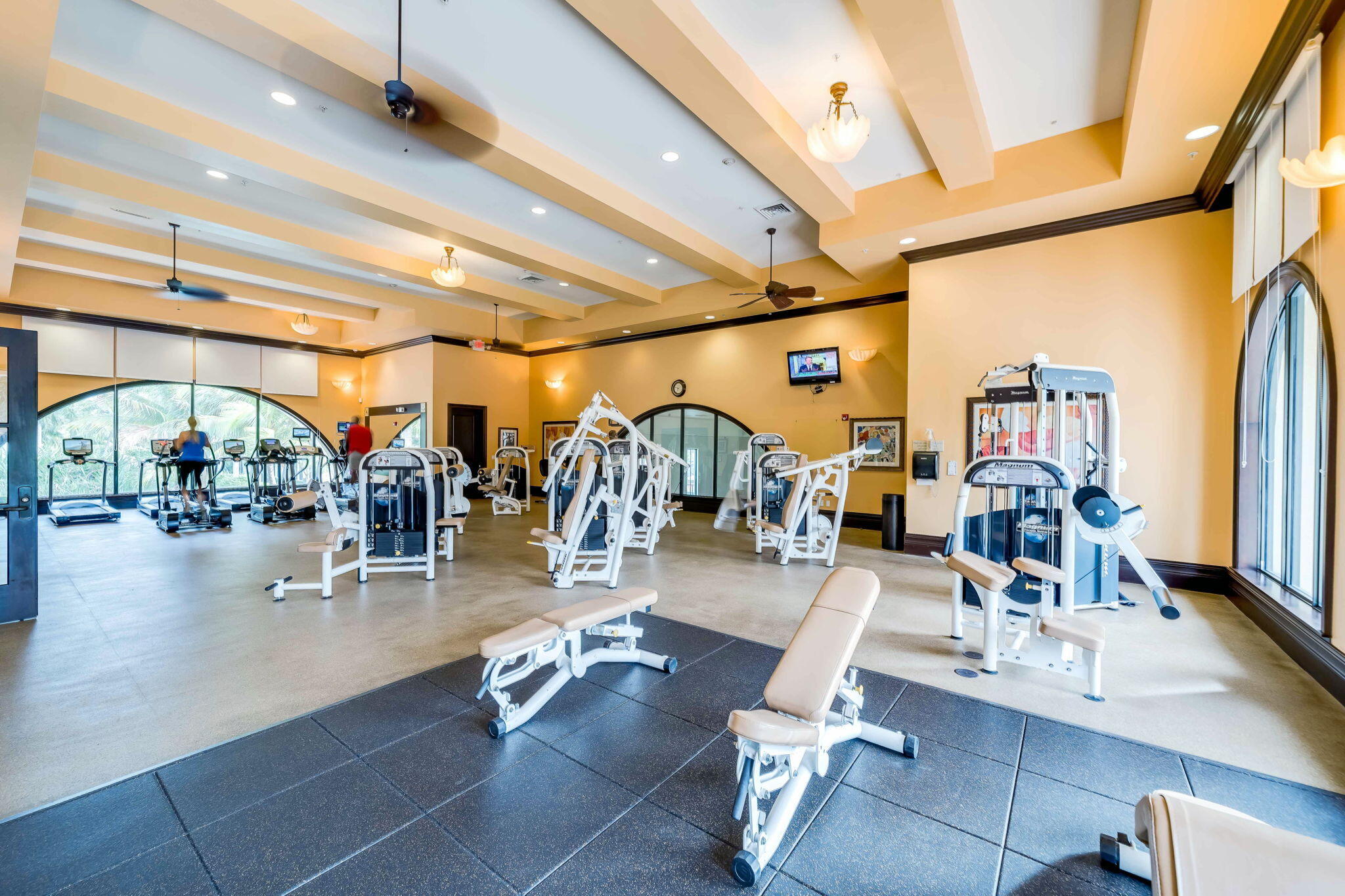 SAWGRASS LAKES - Residential