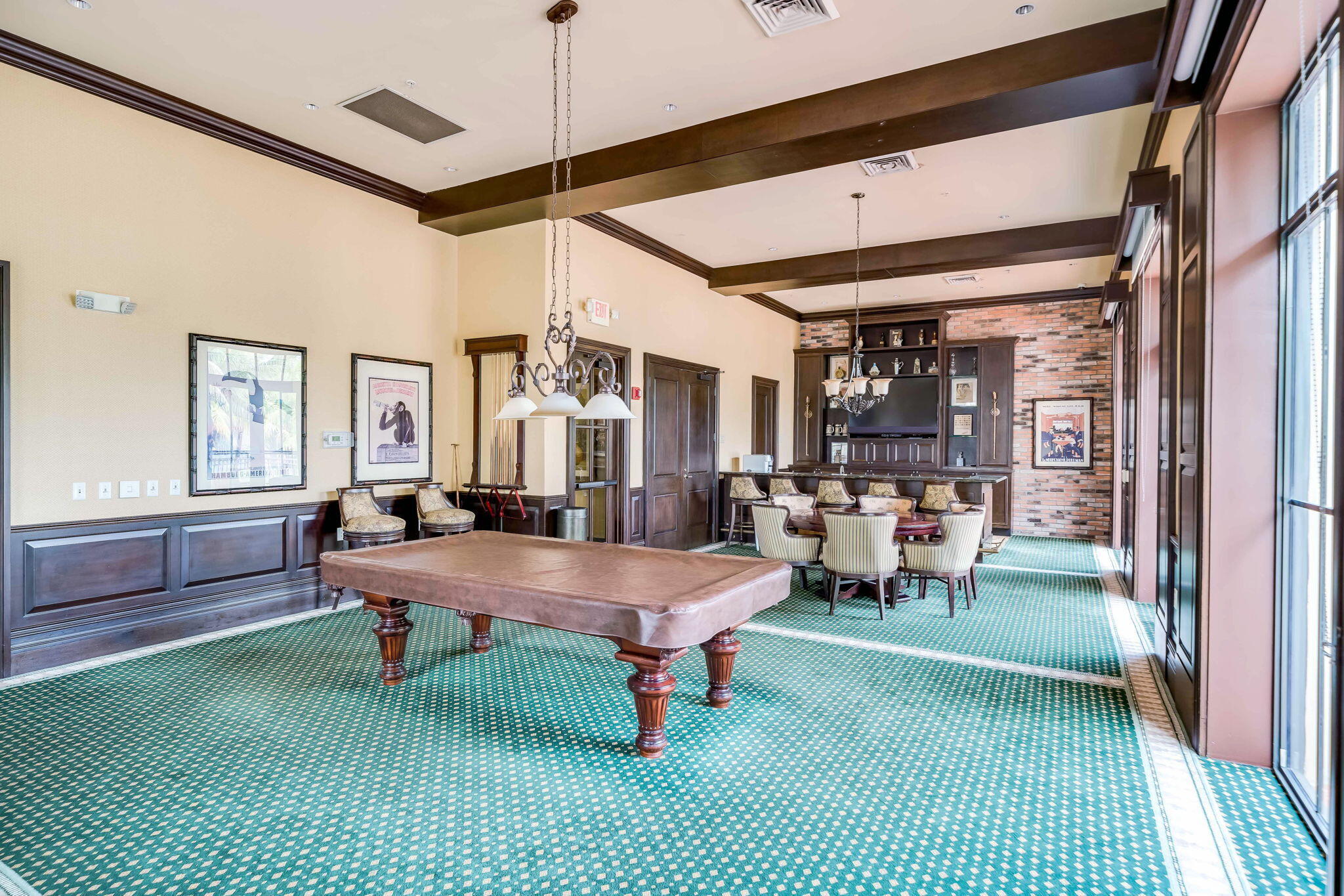 SAWGRASS LAKES - Residential