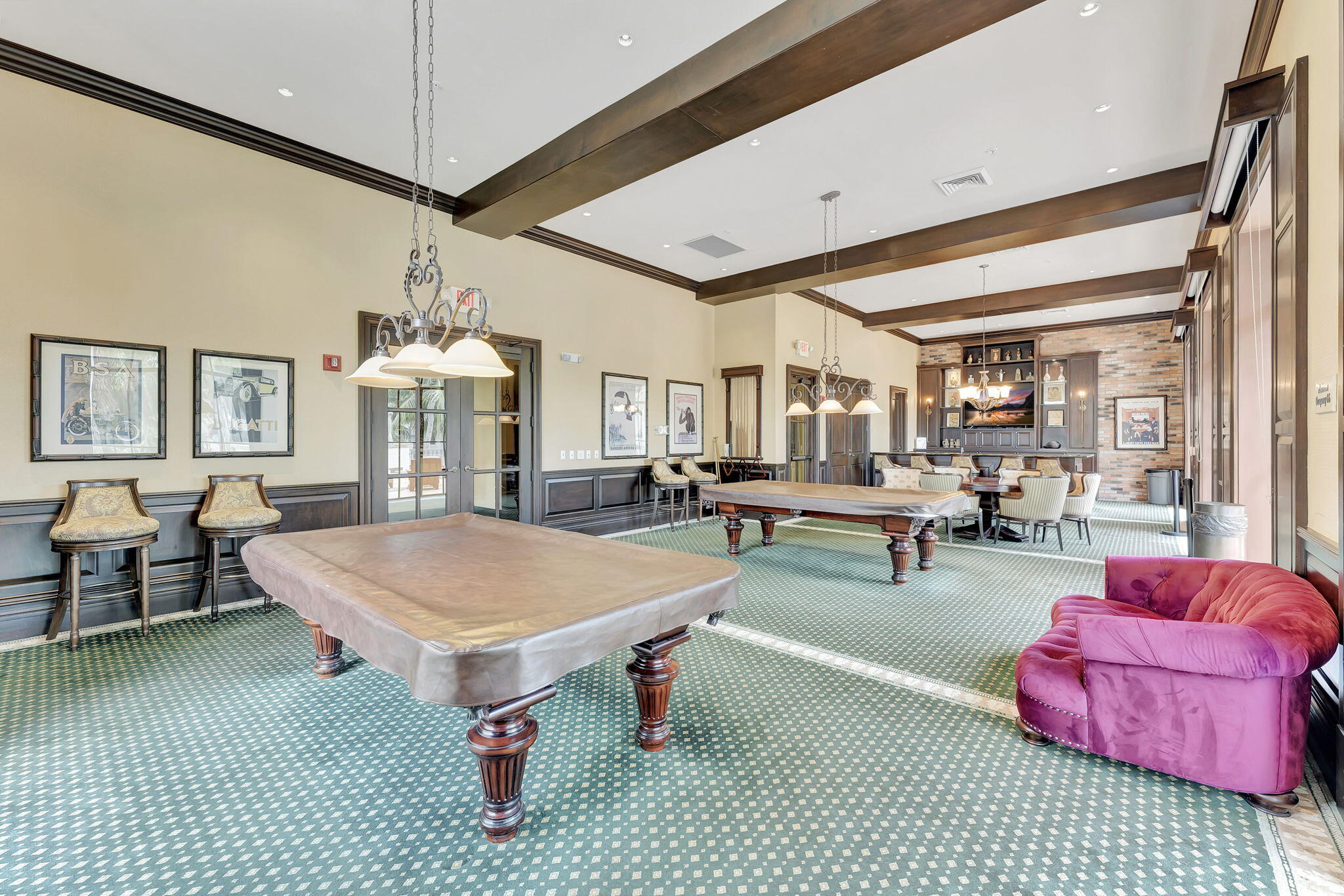 SAWGRASS LAKES - Residential