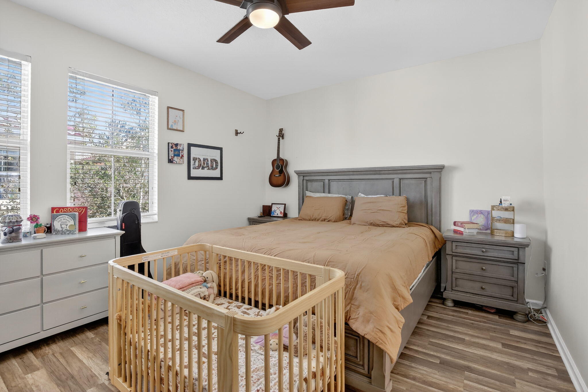 SAWGRASS LAKES - Residential