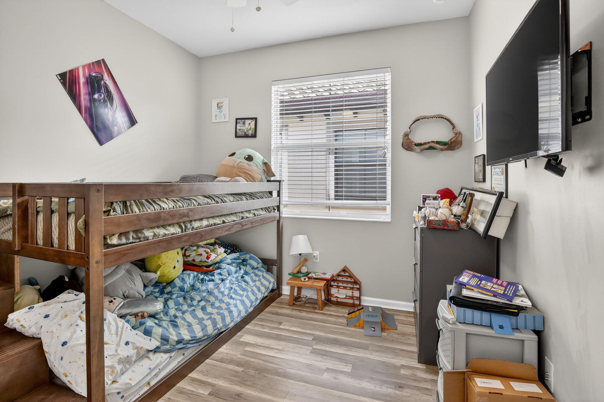 SAWGRASS LAKES - Residential