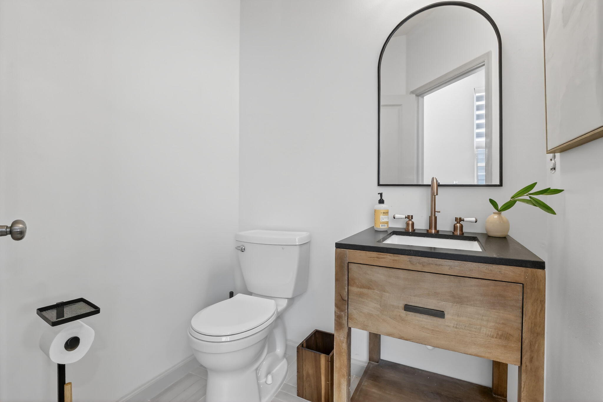 SAWGRASS LAKES - Residential