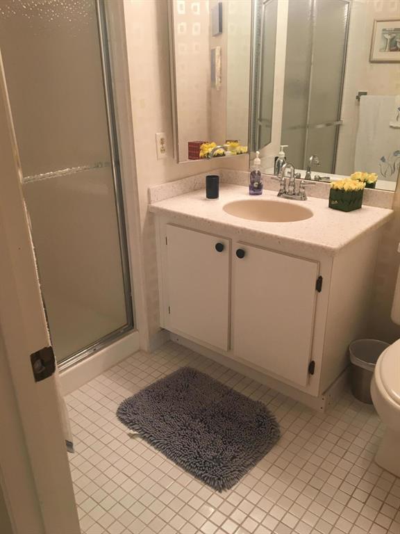 SOUTHPORT AT HUNTERS RUN CONDO - Residential