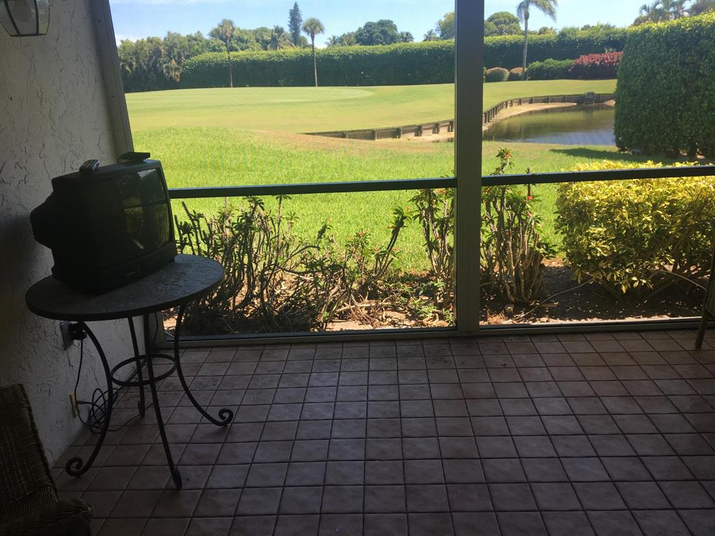 SOUTHPORT AT HUNTERS RUN CONDO - Residential