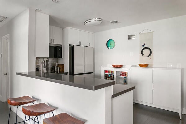 9 NE 19th Court C216