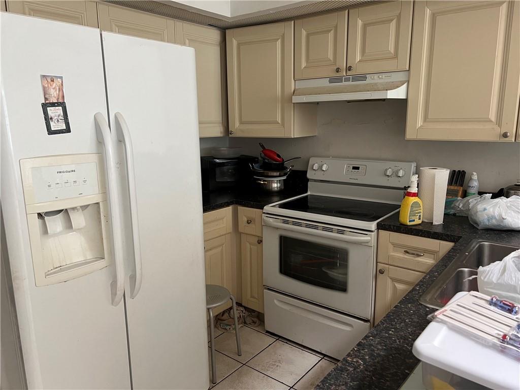 Player's Place - Residential