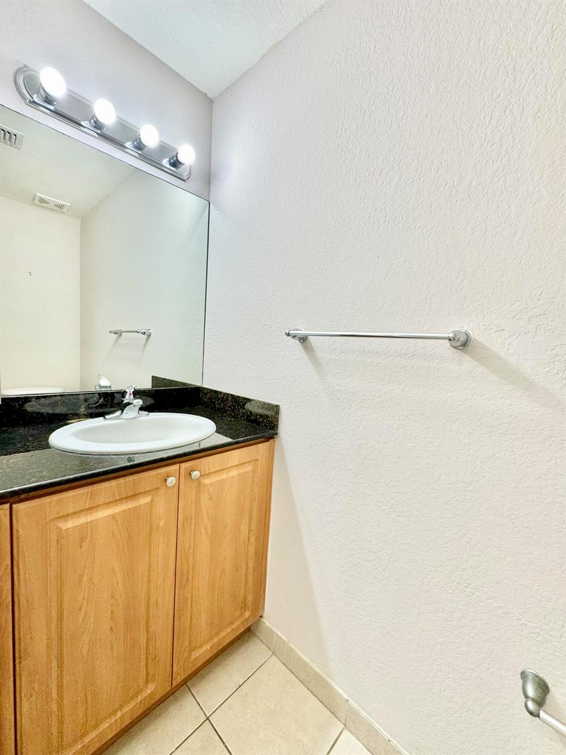 GREEN CAY VILLAGE - Residential Lease