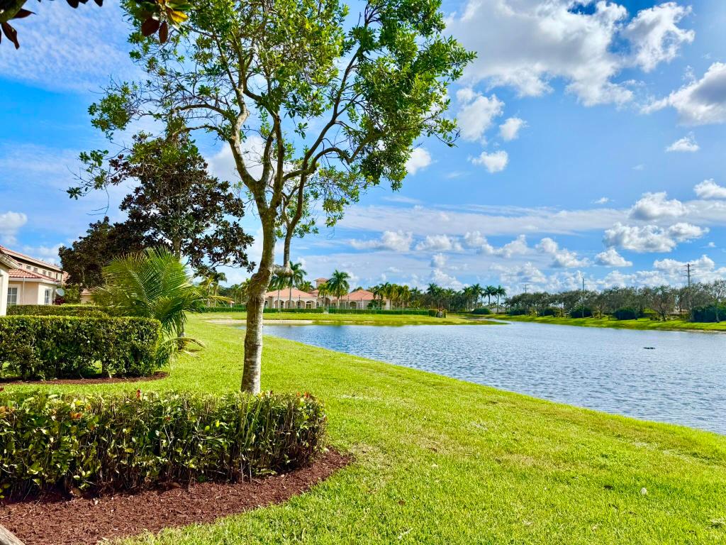 GREEN CAY VILLAGE - Residential Lease