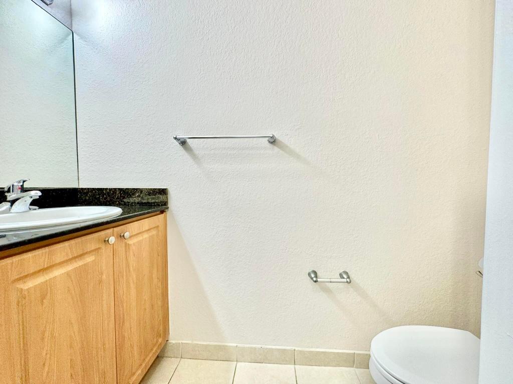 GREEN CAY VILLAGE - Residential Lease