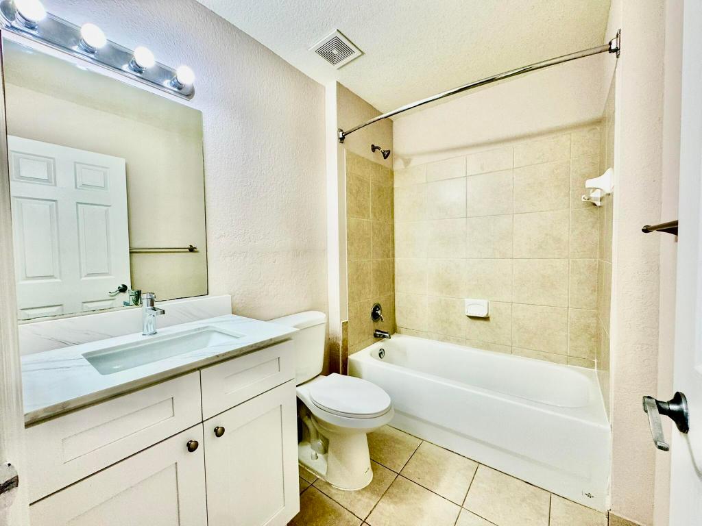 GREEN CAY VILLAGE - Residential Lease