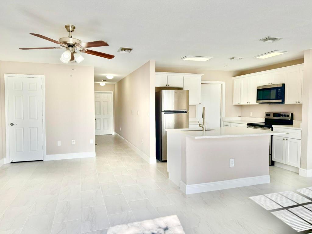 GREEN CAY VILLAGE - Residential Lease