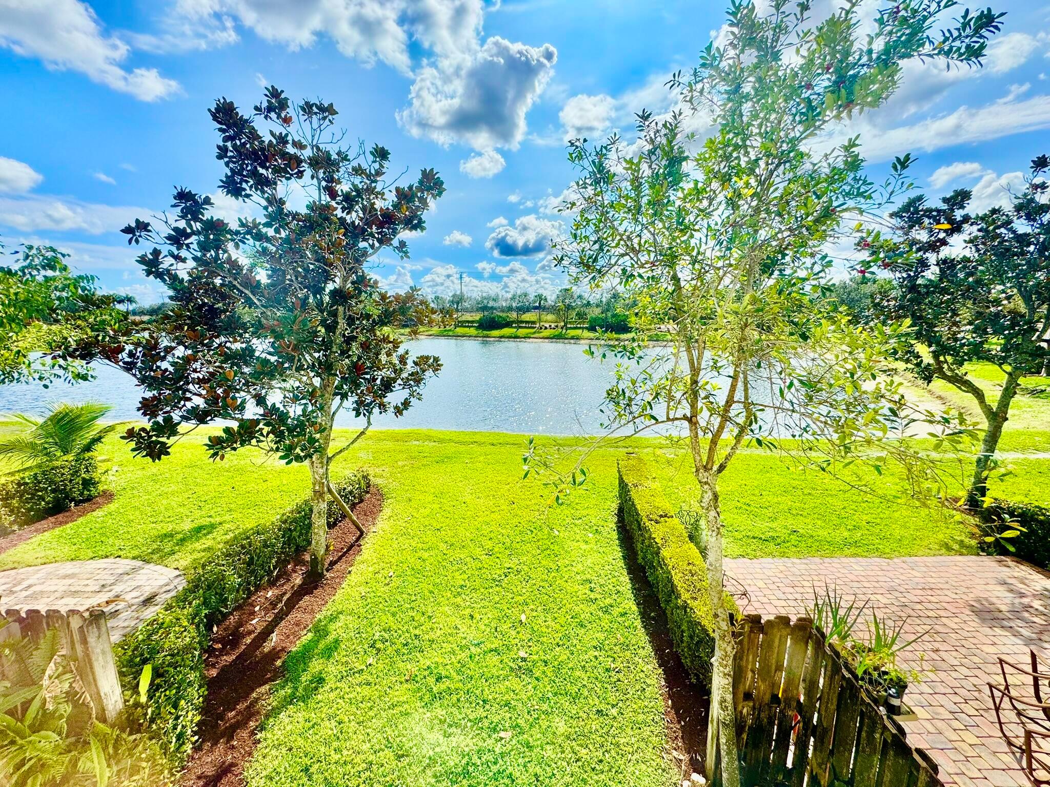 GREEN CAY VILLAGE - Residential Lease