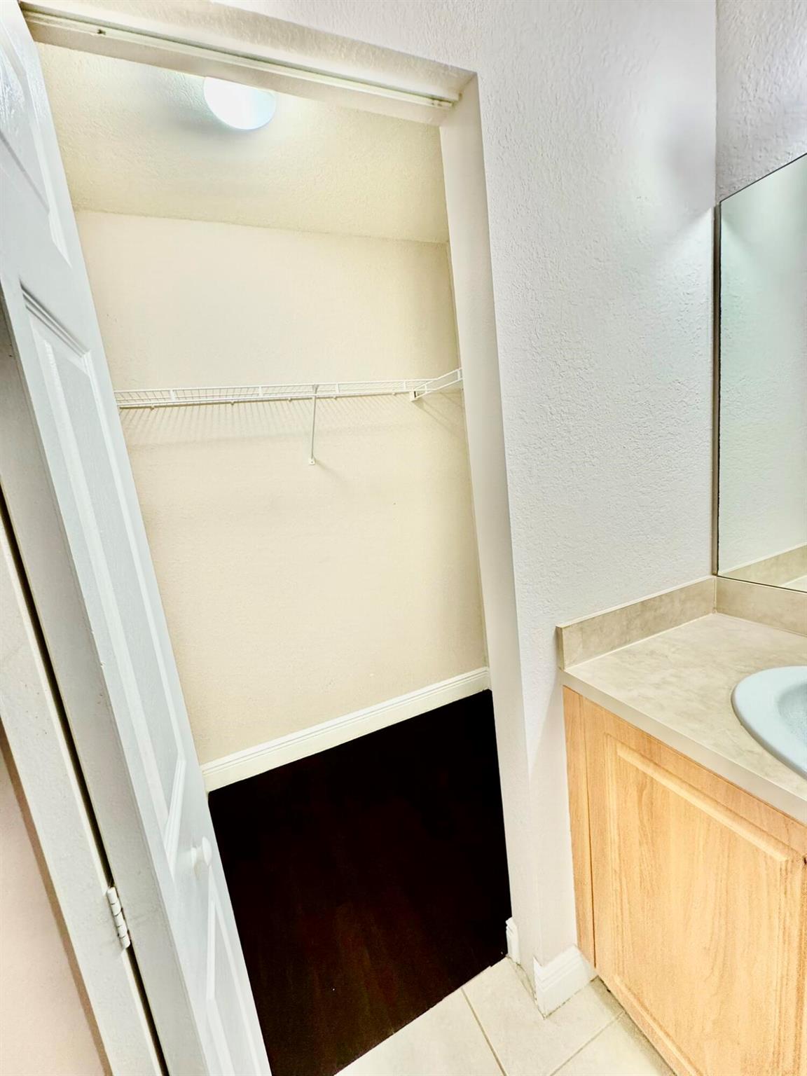 GREEN CAY VILLAGE - Residential Lease