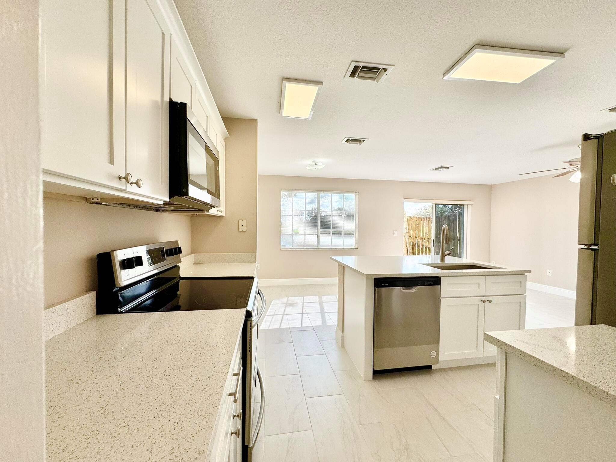 GREEN CAY VILLAGE - Residential Lease