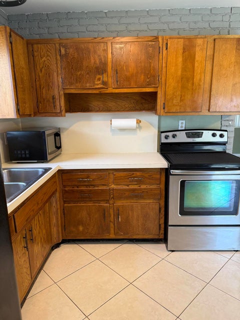 Tiny photo for 7440 FREEDOM Street, Hollywood, FL 33024 (MLS # B26085063)
