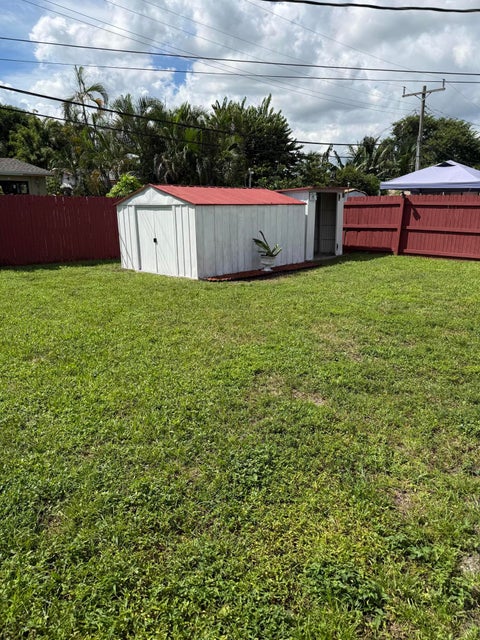 Tiny photo for 7440 FREEDOM Street, Hollywood, FL 33024 (MLS # B26085063)