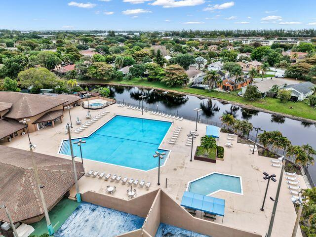 LAKEVIEW HOMES - Residential