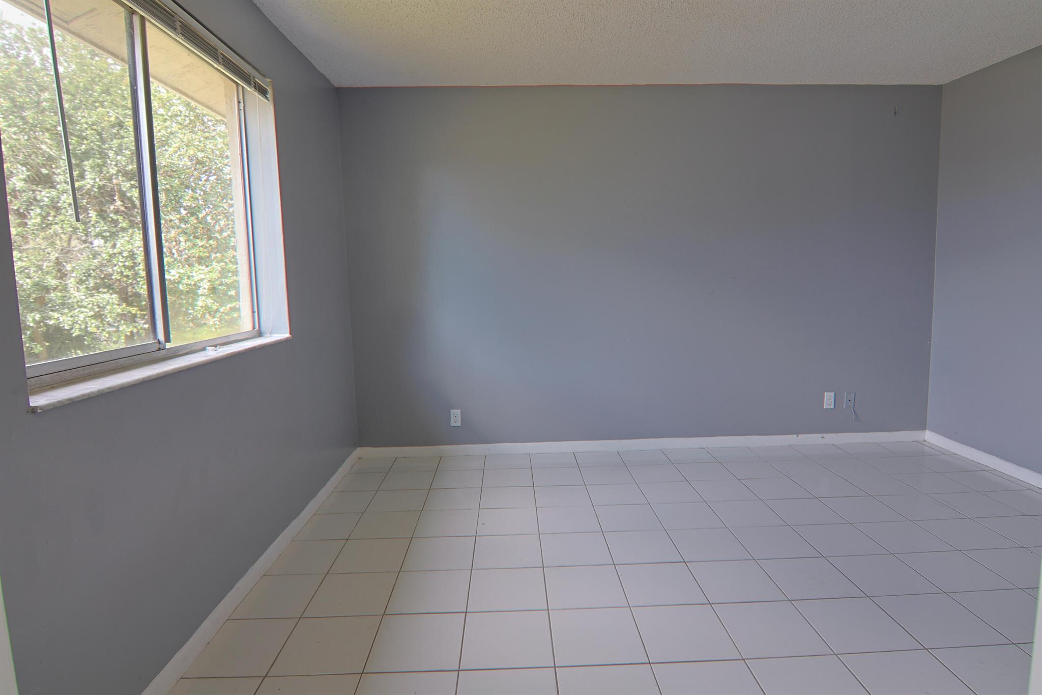 GARDENS NORTH ELEVEN COND - Residential Lease