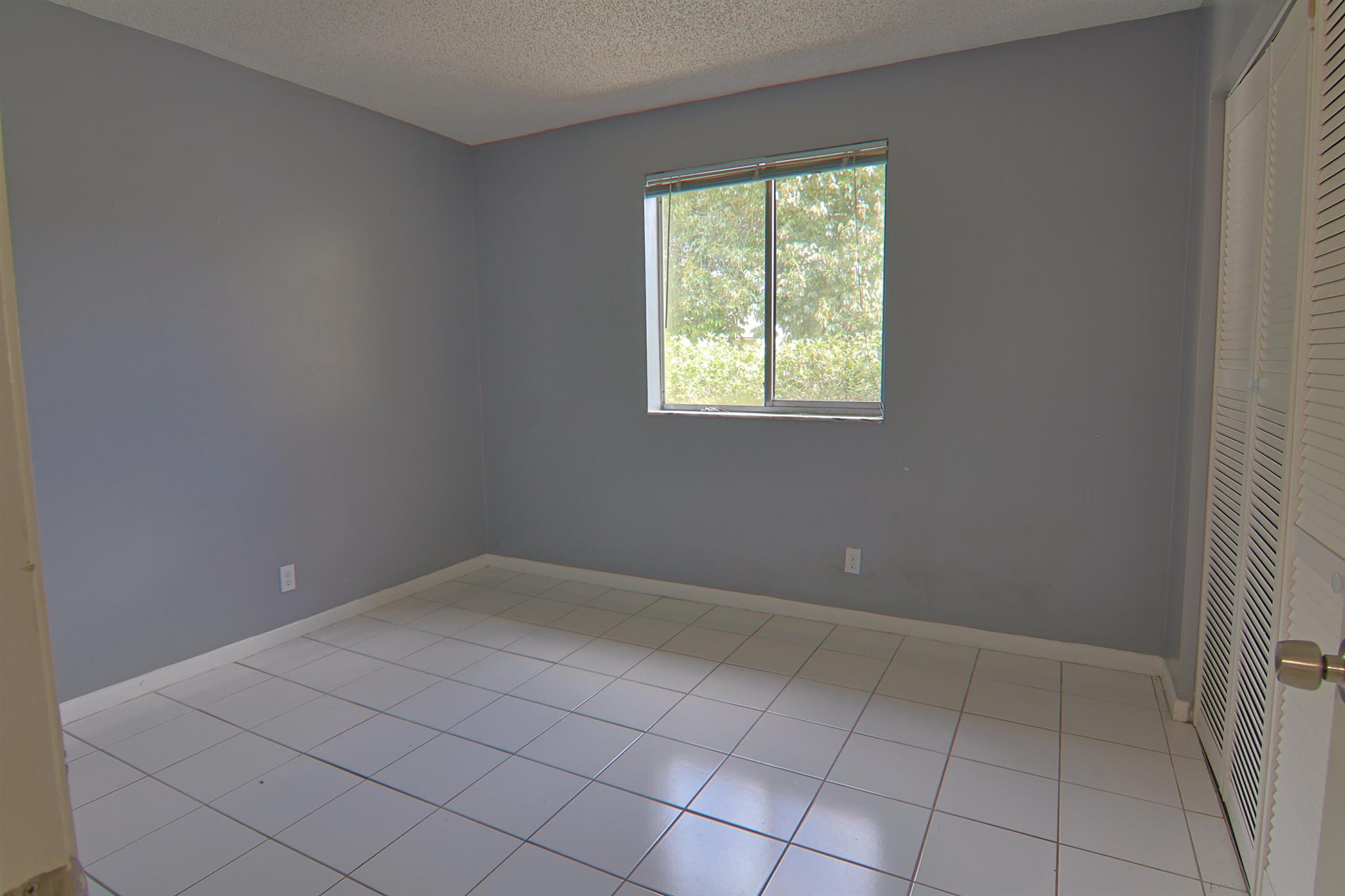 GARDENS NORTH ELEVEN COND - Residential Lease