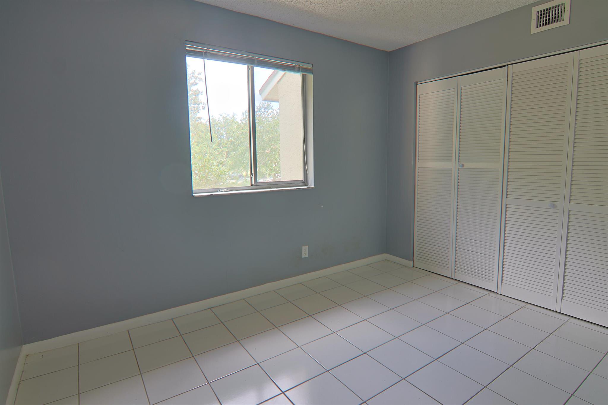 GARDENS NORTH ELEVEN COND - Residential Lease
