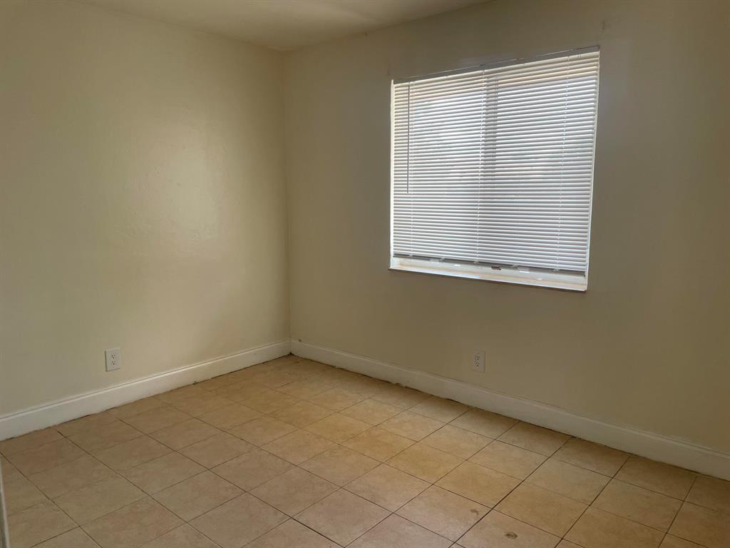 ACREHOME PARK IN - Residential Lease