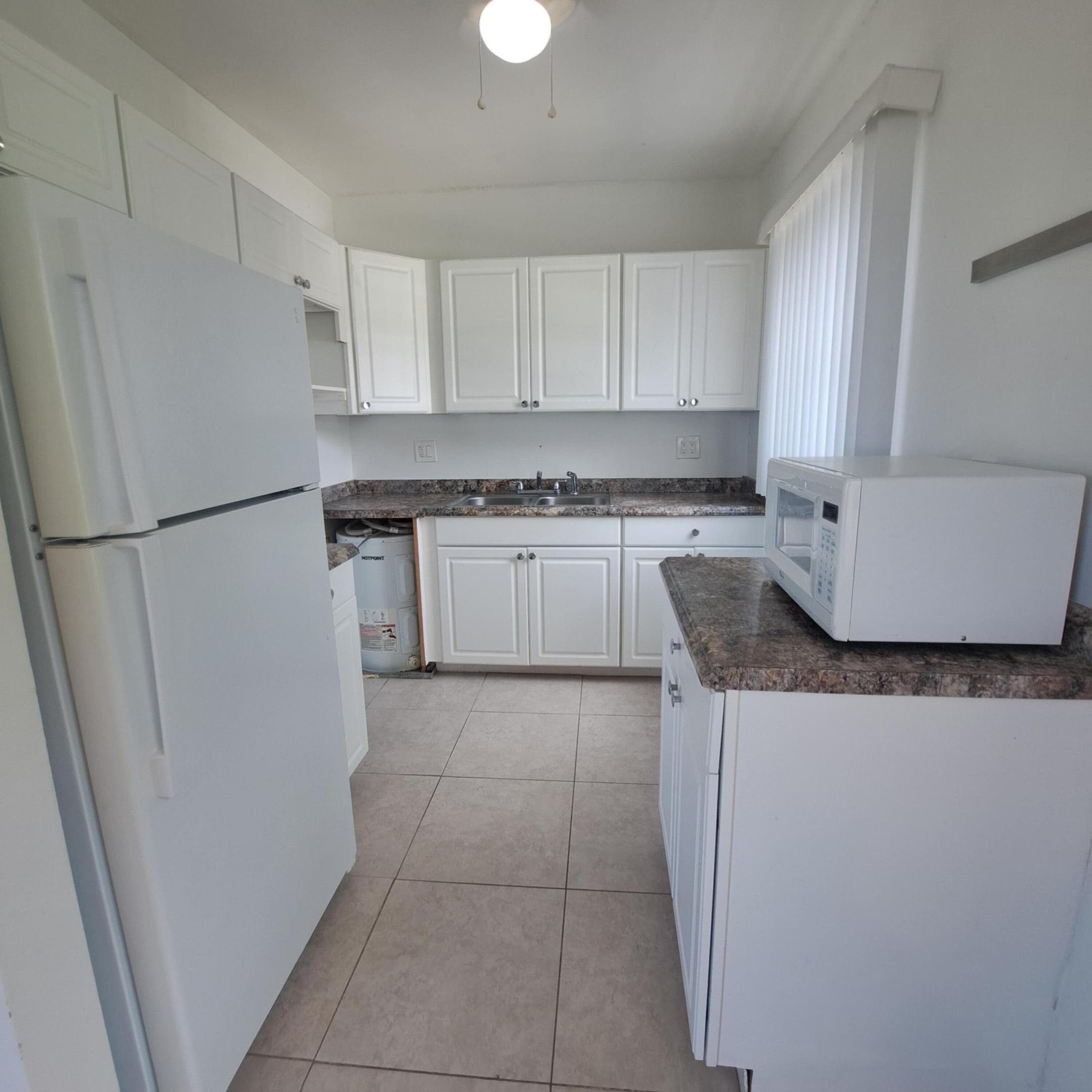 SALISBURY CONDOS - Residential Lease