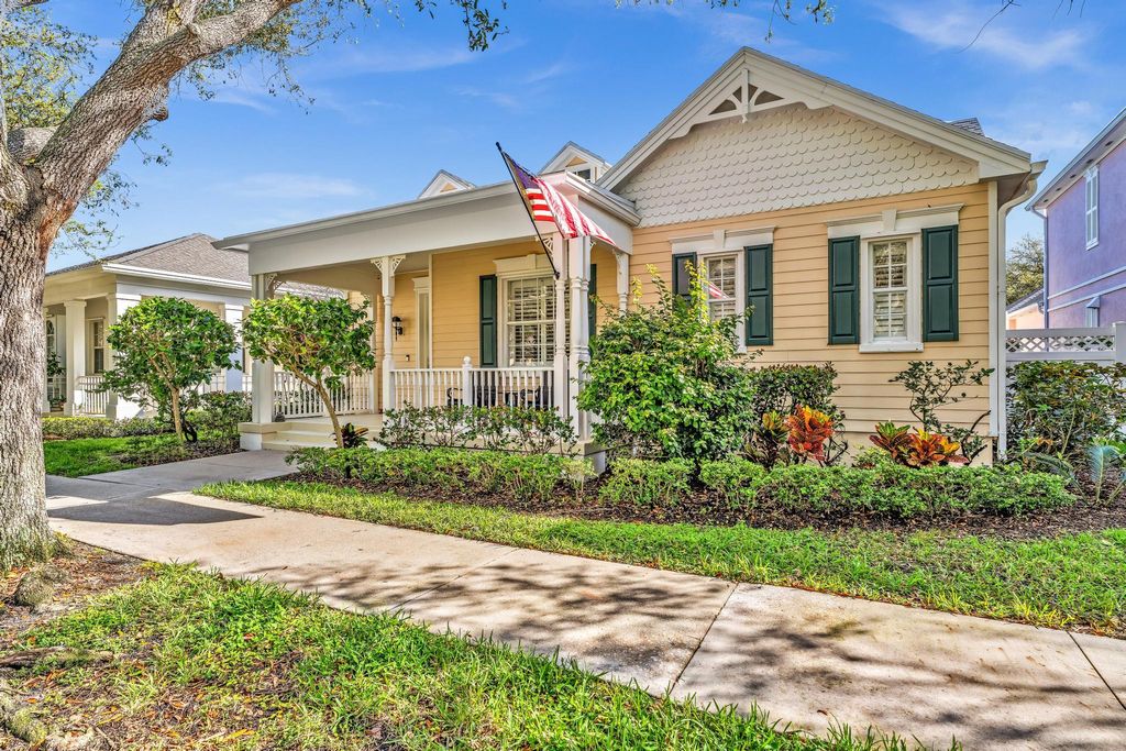 Photo of 311 Bougainvillea Drive, Jupiter, FL 33458 (MLS # R11066032)