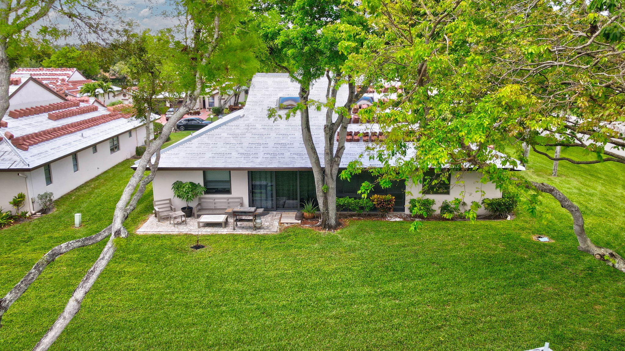 HUNTINGTON POINTE - Residential