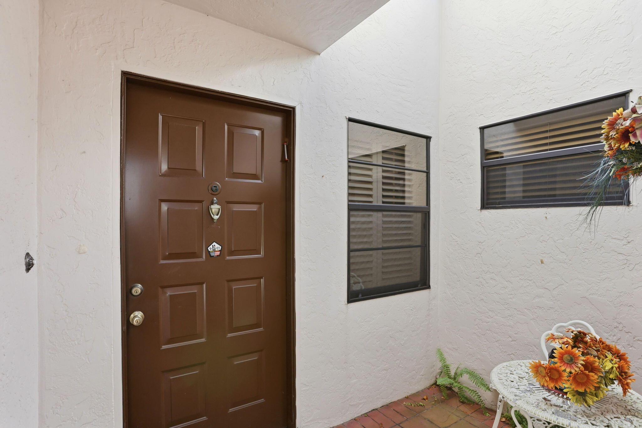 HUNTINGTON POINTE - Residential