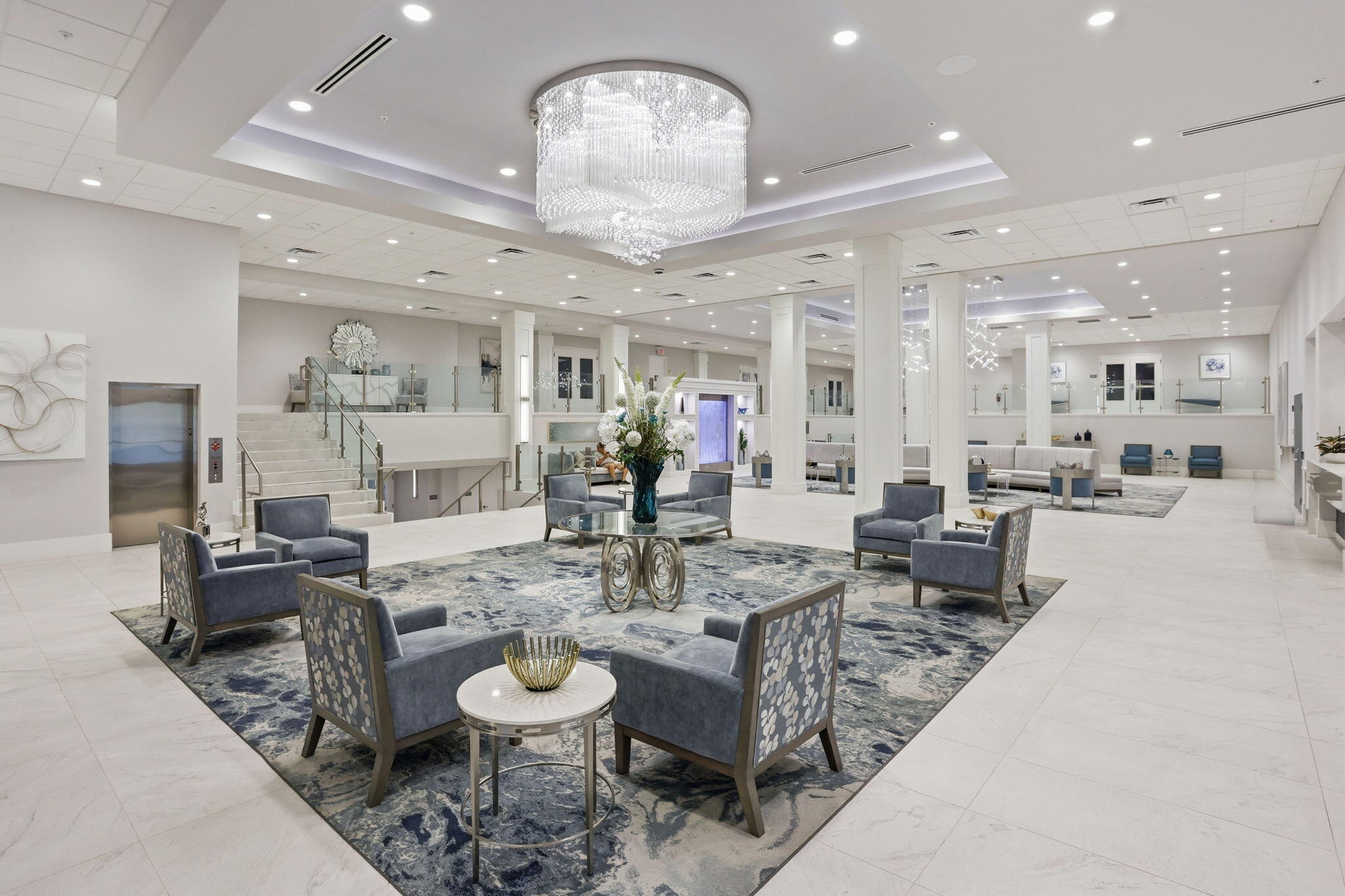 HUNTINGTON POINTE - Residential
