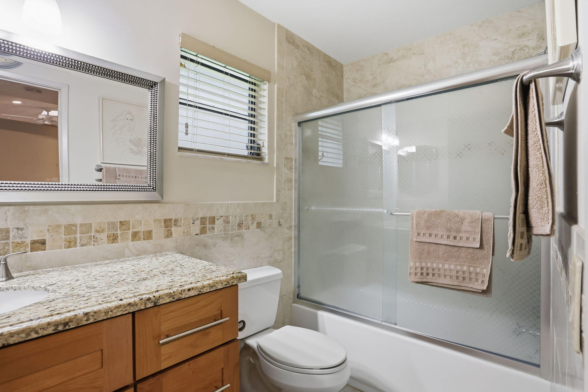 HUNTINGTON POINTE - Residential